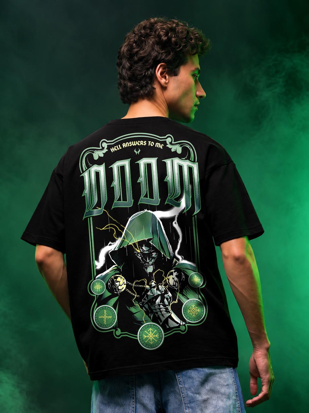 Doomsday Marvel Avengers Oversized T-shirt - Doctor Doom